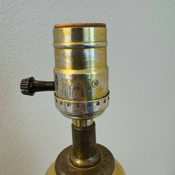 Mid Centry Modern Amber and White Swirl Murano 1960s’s Lamp Glass Empoli - Picture 4 of 11